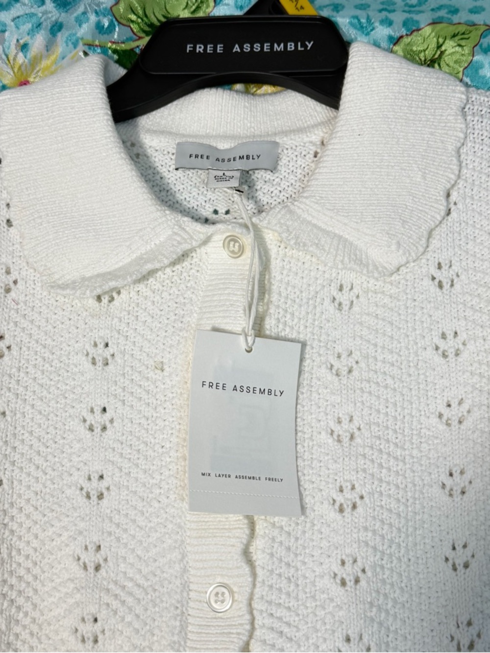 Women's White Short-Sleeve Knit Button-Down Cardigan - Picture 12 of 16